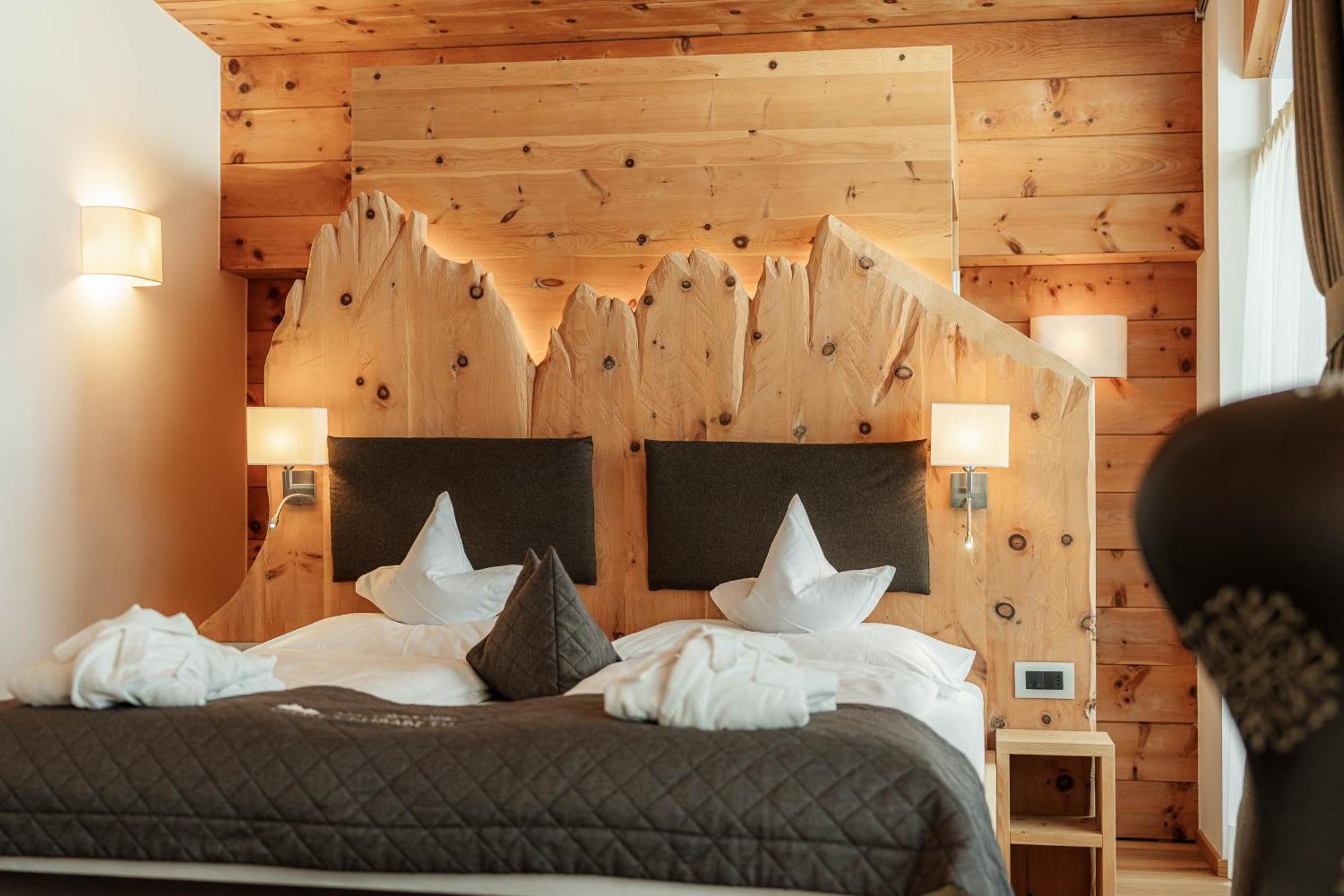 Chalet Elisabeth Dolomites Alpin & Charme Selva di Val Gardena Luaran gambar